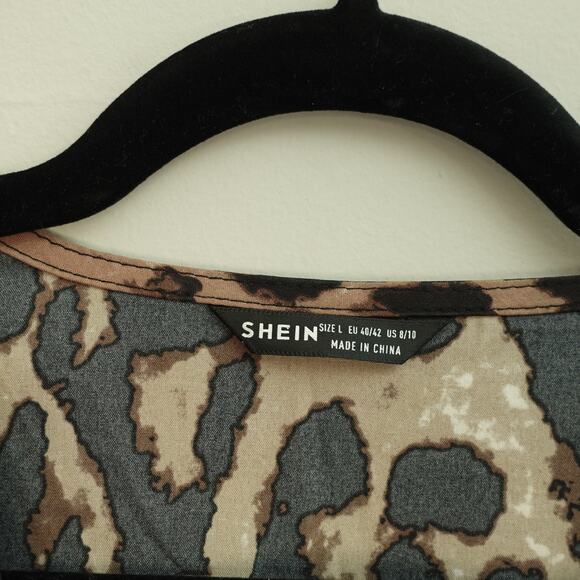 SHEIN LUNE Womens Leopard Print Ruffle Hem Surplice Dress Brown Black Size L - Picture 3 of 10